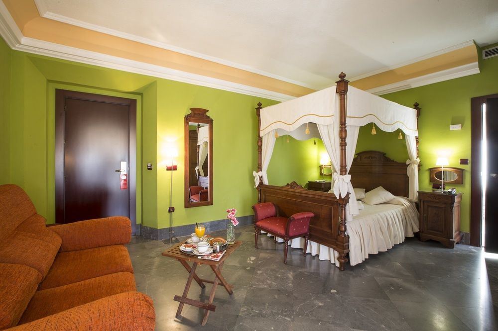 Hotel Carlos V Granada Eksteriør billede